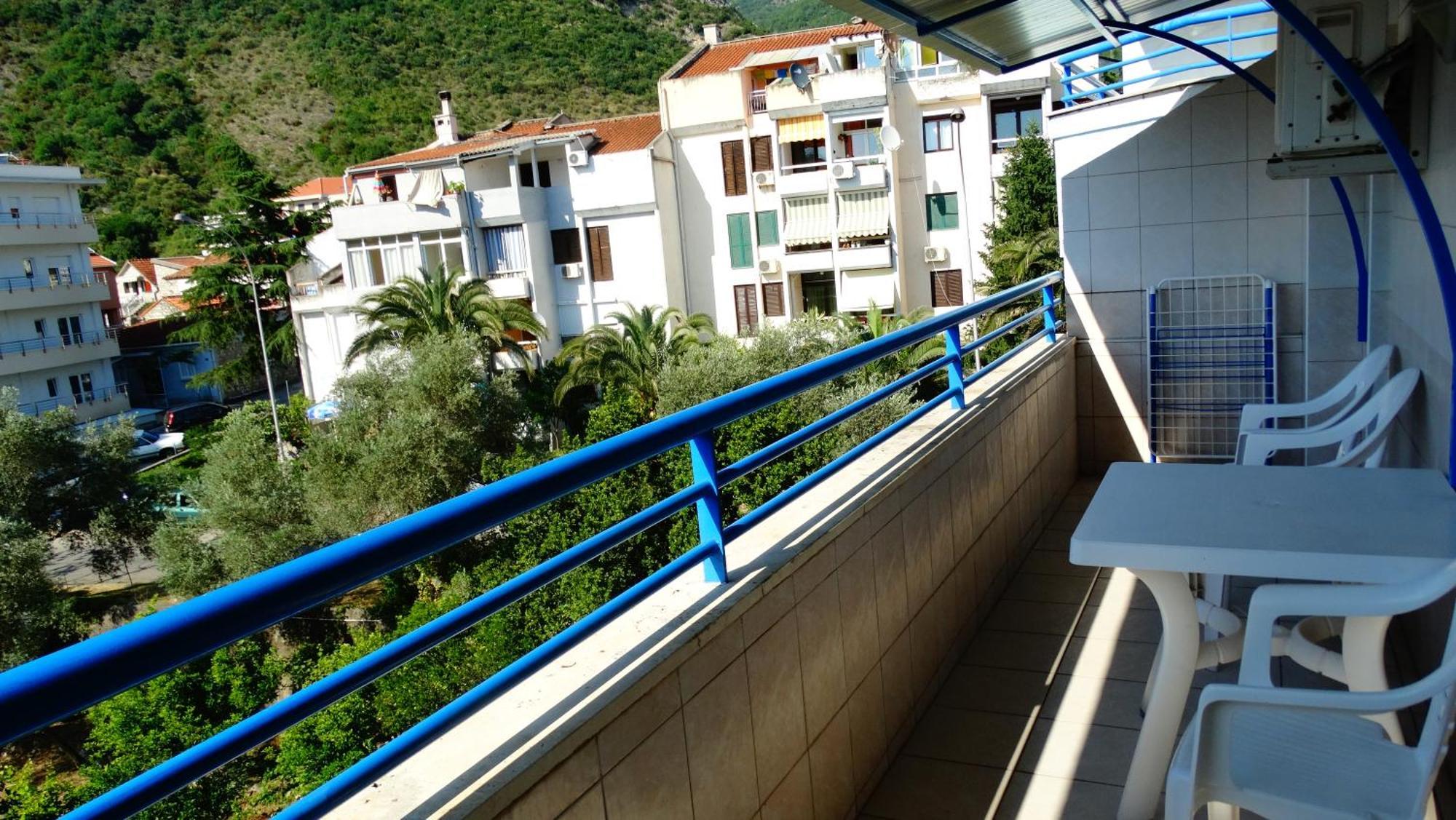 Blue Palace Guest House Budva Extérieur photo